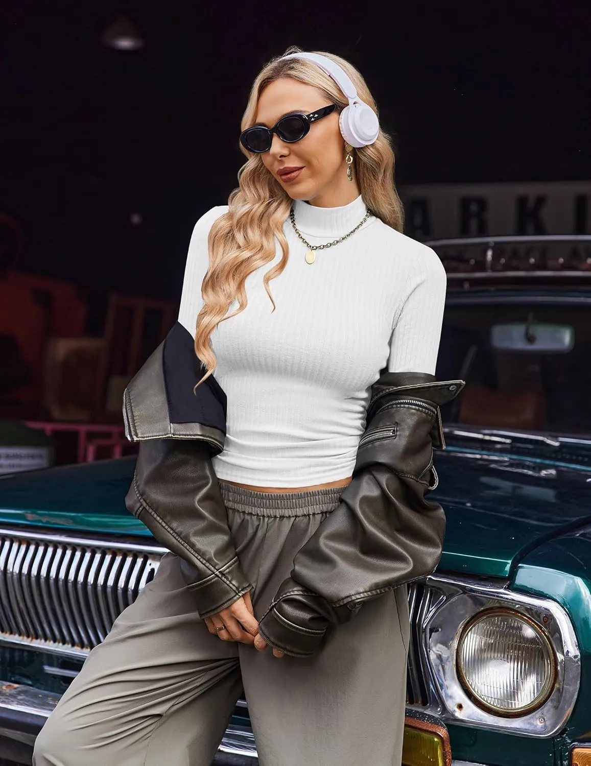 Ekouaer Women's Mock Turtleneck Long Sleeve Shirts Ribbed Knit Lightweight Pullover Sweater Stretch Fitted Thermal Top